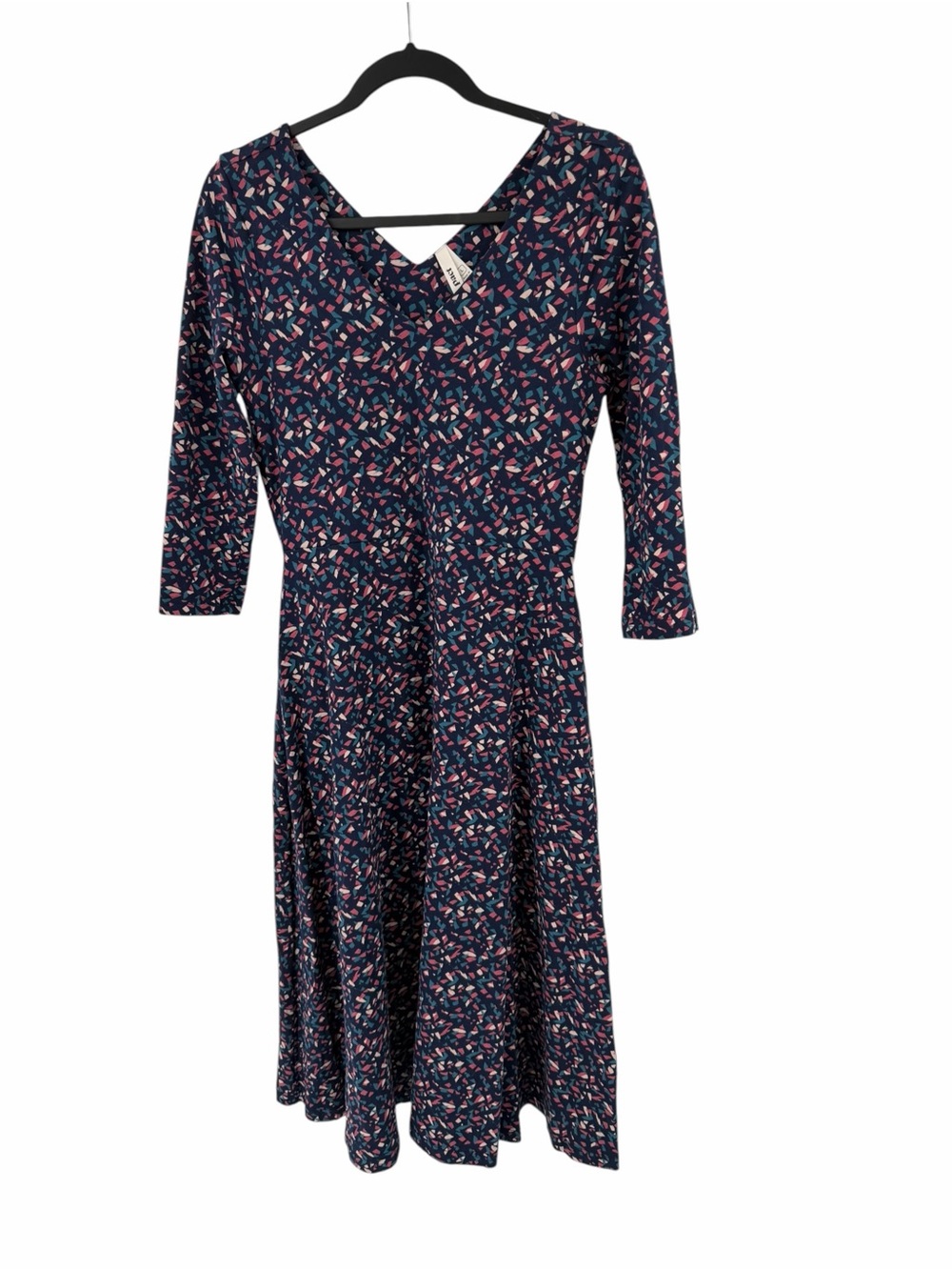 Pact Organic Cotton Women's Navy V‑Neck Fit & Flare Dress Confetti Print Large